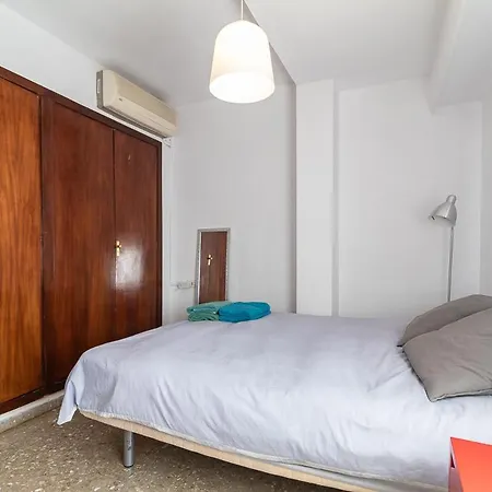Casa De La Luz بيت ضيافة فالنسيا
