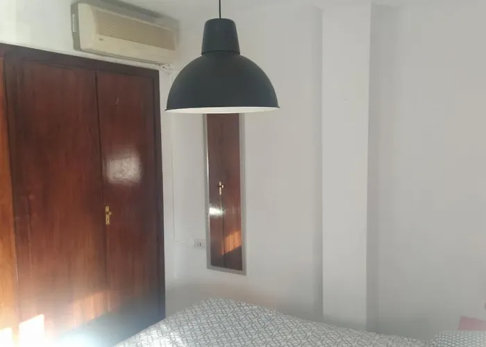 Casa De La Luz * فالنسيا